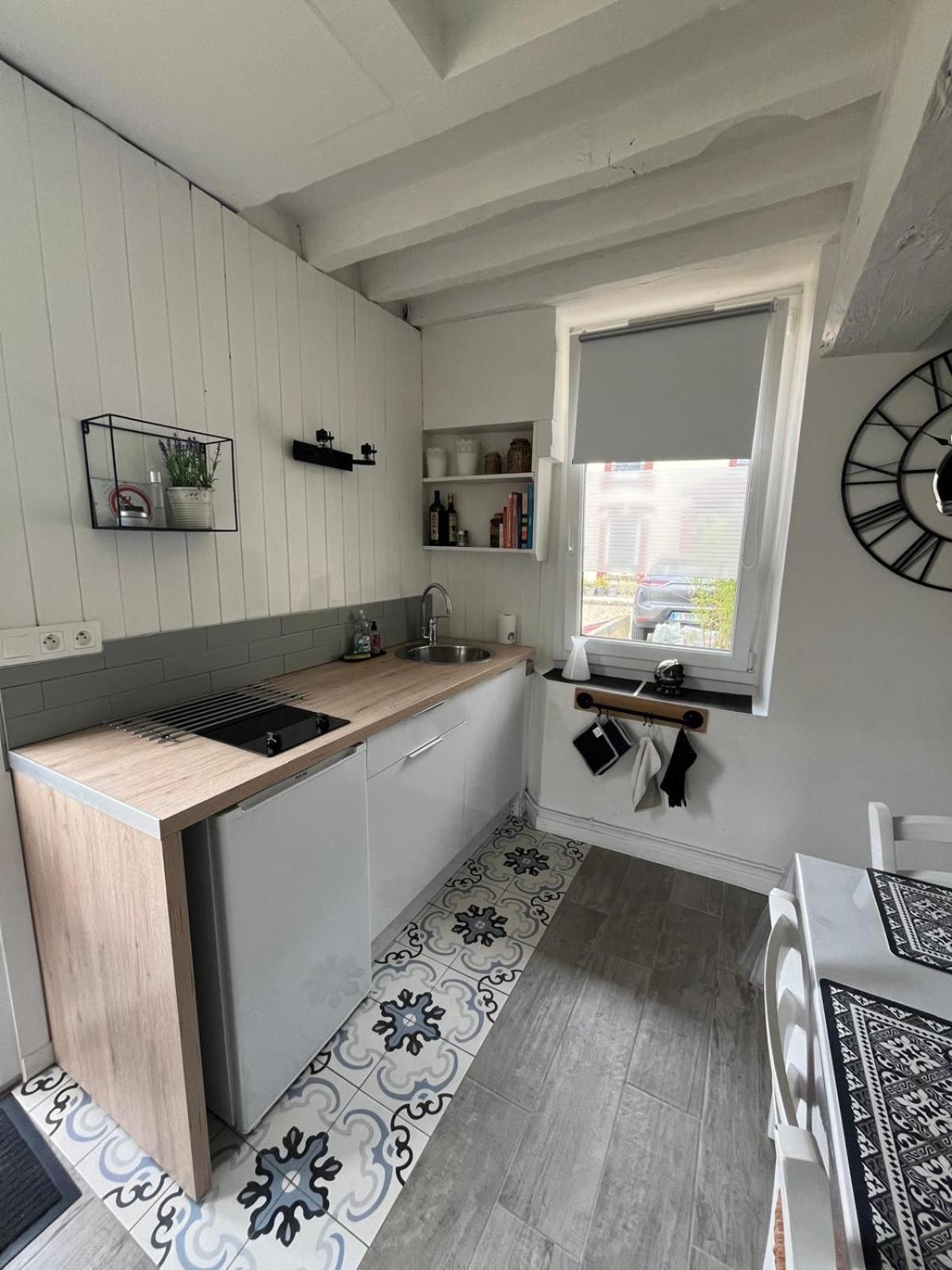 La Petite Maison Gasny ภายนอก รูปภาพ